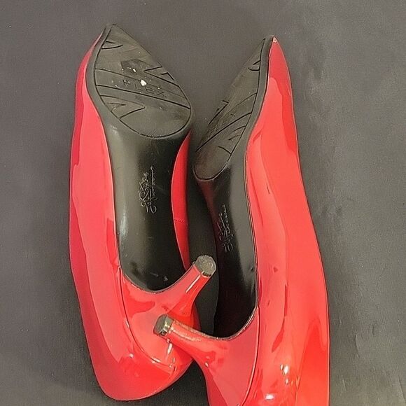 LIFETRIDE SOFT SYSTEM POINTED TOE GLOSSY LOW HEEL SLIP ON PUMP - Picture 11 of 14